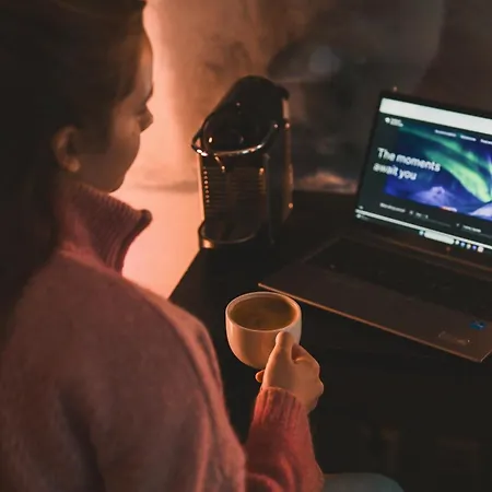 Hotell Svalbard | Polfareren Longyearbyen