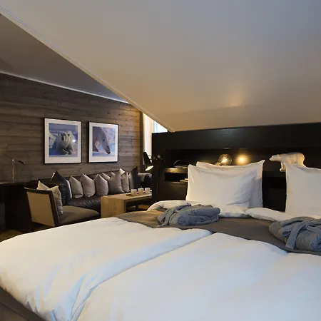 Hotell Svalbard | Polfareren