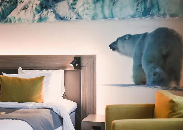 מלון Svalbard | Polfareren