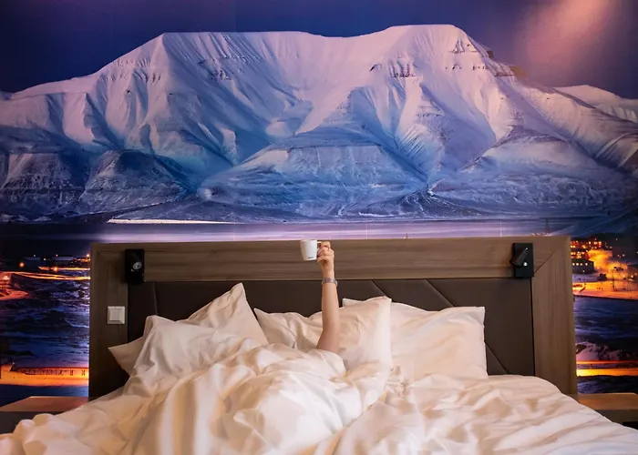 מלון Svalbard | Polfareren