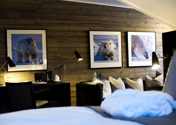 מלון Svalbard | Polfareren לונגיירביין