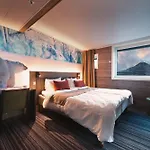 Hotel Svalbard | Polfareren Longyearbyen